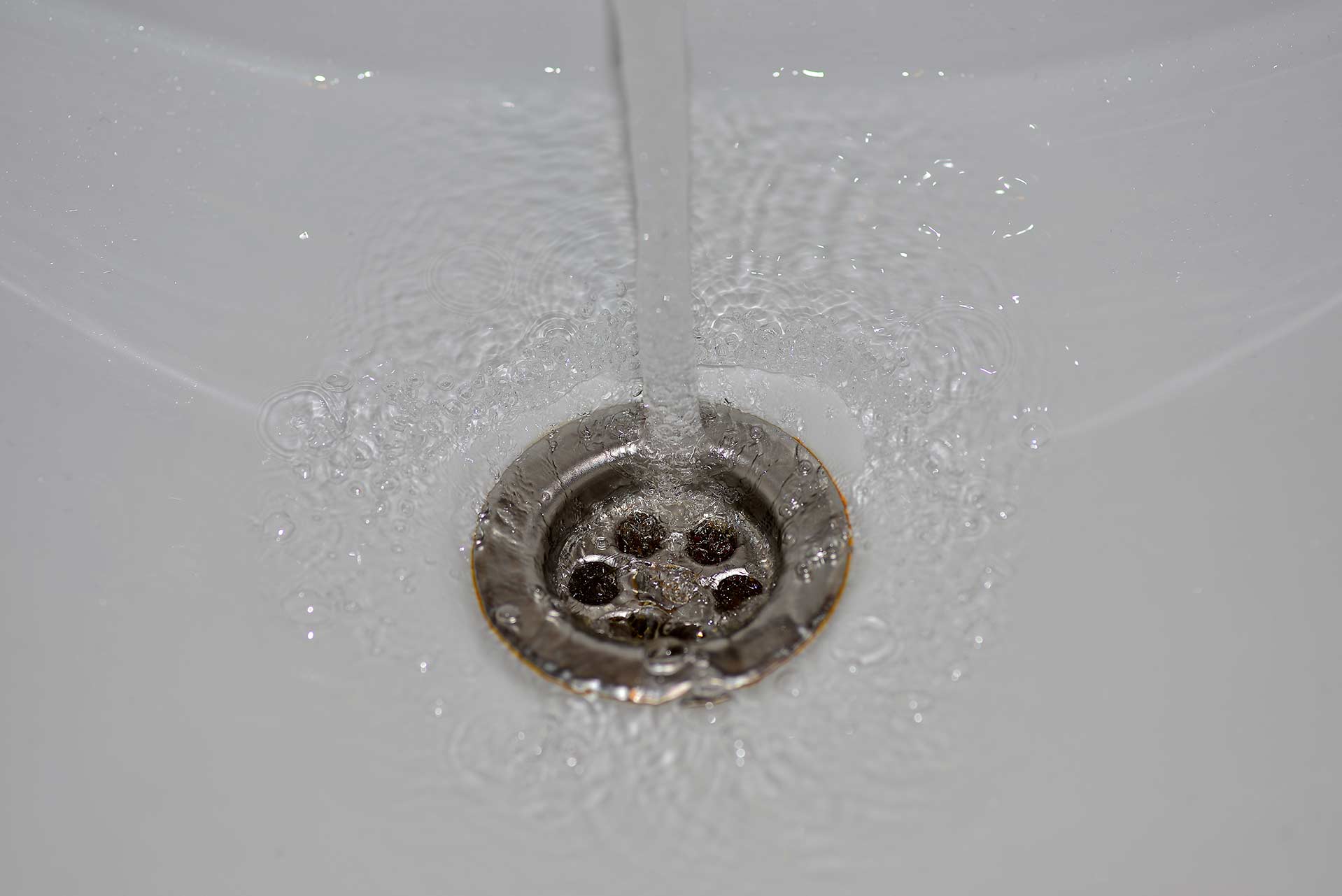 A2B Drains provides services to unblock blocked sinks and drains for properties in Newington.